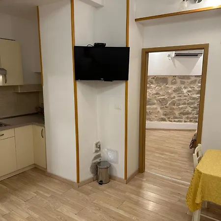 Apartman Ana *
